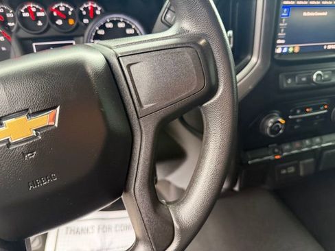 Used 2021 Chevrolet Silverado 1500 Custom image 19