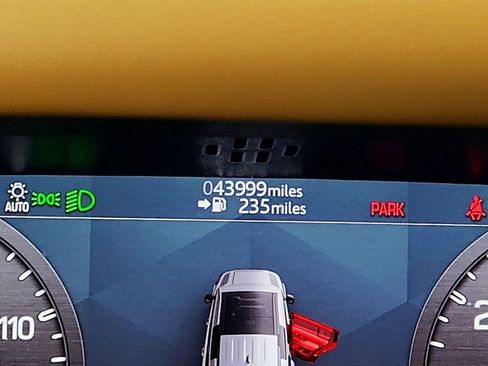 Used 2020 Land Rover Defender 110 X image 14