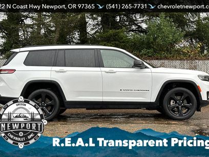 Used 2023 Jeep Grand Cherokee L Laredo