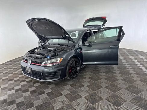 Used 2017 Volkswagen GTI Sport FWD image 10