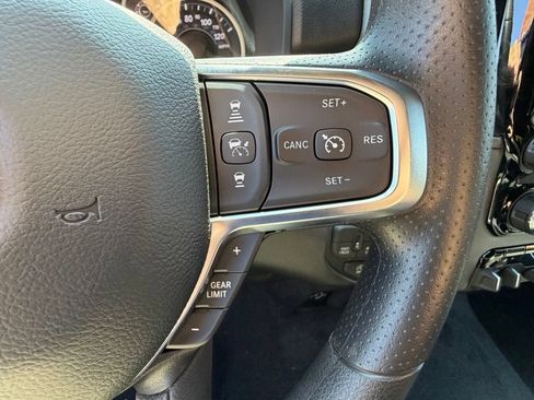 New 2026 RAM 1500 Express AWD/4WD image 16