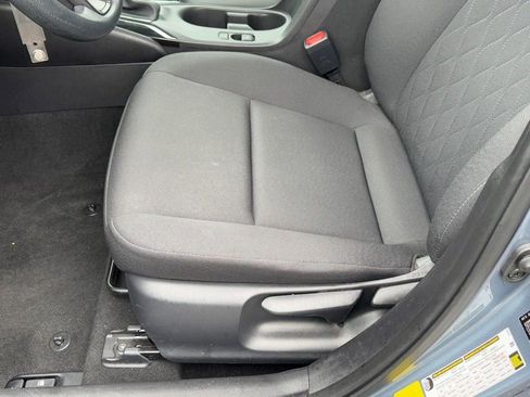 Certified 2025 Toyota Corolla LE image 24