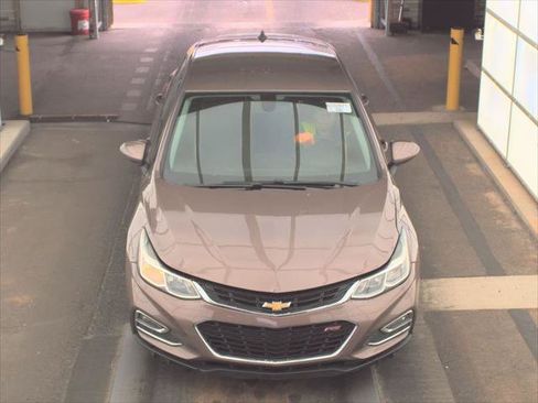 Used 2019 Chevrolet Cruze LS w/ LS Convenience Package FWD image 23