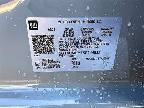 Used 2025 GMC Sierra 2500 SLE w/ SLE Value Package; image 6