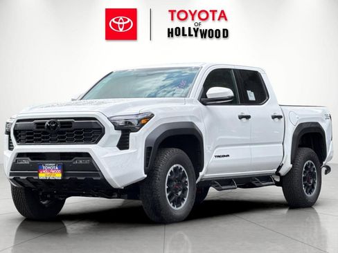 New 2026 Toyota Tacoma TRD Off-Road AWD/4WD image 7