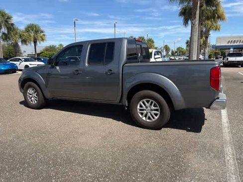 Used 2016 Nissan Frontier SV w/ Moonroof Package RWD image 19