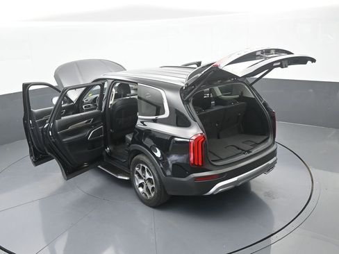 Used 2021 Kia Telluride EX image 75