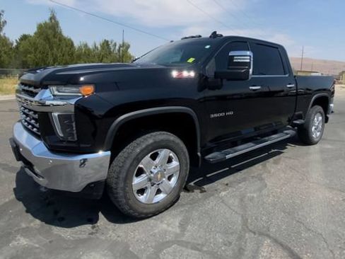 Used 2022 Chevrolet Silverado 3500 LTZ w/ LTZ Premium Package AWD/4WD image 4
