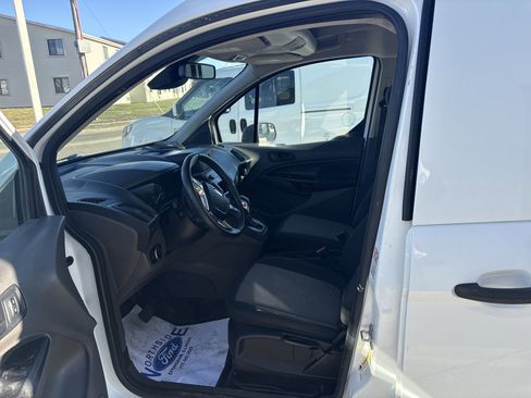 Used 2020 Ford Transit Connect XL image 8