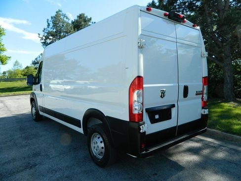 Used 2020 RAM ProMaster 2500 FWD image 6