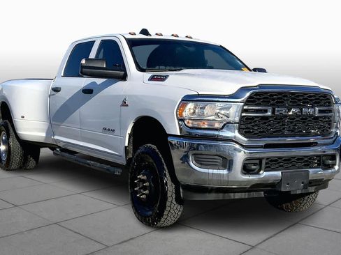 Used 2020 RAM 3500 Tradesman image 2