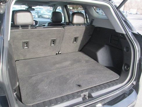 Used 2021 GMC Terrain SLT w/ Infotainment Package II image 12