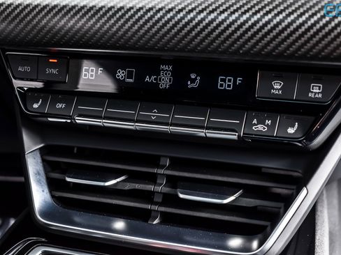 Used 2023 Audi RS e-tron GT w/ Carbon Performance Package image 25