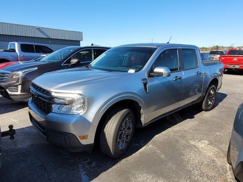 Used 2022 Ford Maverick XLT w/ XLT Luxury Package image 2