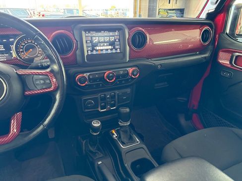 Used 2020 Jeep Gladiator Sport w/ Quick Order Package 24S AWD/4WD image 29