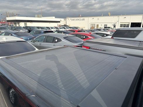 Used 2021 RAM 1500 Laramie image 7