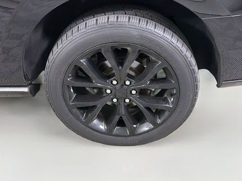 Used 2018 Ford Expedition Platinum RWD image 34