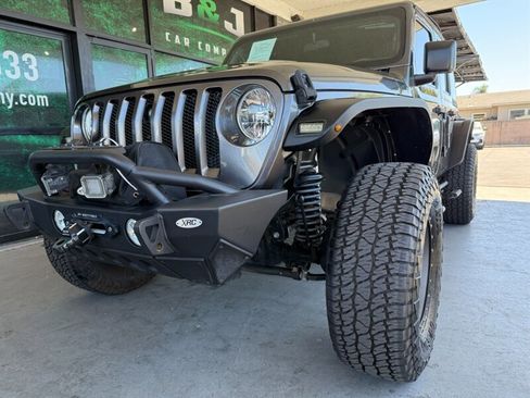 Used 2018 Jeep Wrangler Unlimited Sport S image 3