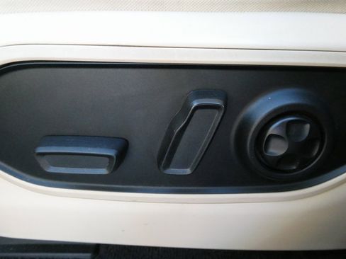 Used 2021 Jeep Grand Cherokee L Limited image 26