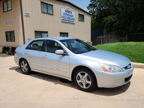 Used 2005 Honda Accord Hybrid Sedan image 1