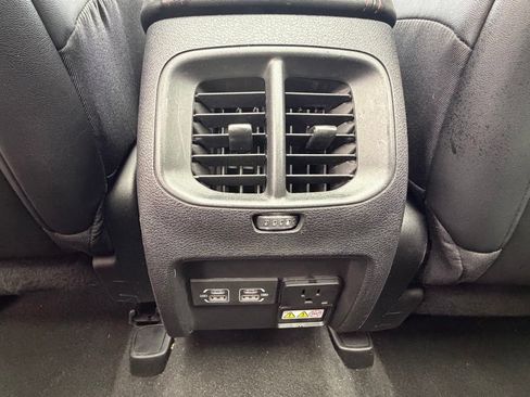 Used 2021 Jeep Cherokee Trailhawk w/ Sun, Sound & Nav Group AWD/4WD image 35
