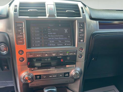 Used 2017 Lexus GX 460 Premium AWD/4WD image 15