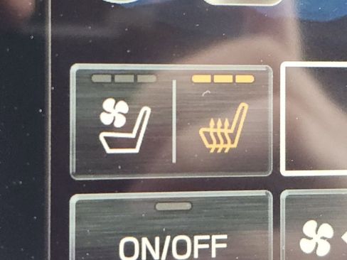 Used 2023 Subaru Ascent Touring image 17