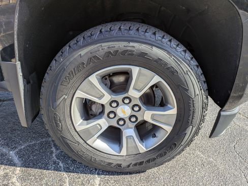 Certified 2017 Chevrolet Colorado Z71 image 12