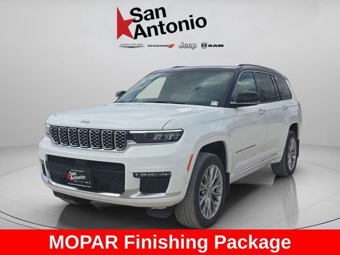New 2025 Jeep Grand Cherokee L Summit w/ MOPAR Finishing Package image 4