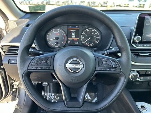 New 2025 Nissan Altima 2.5 S image 22