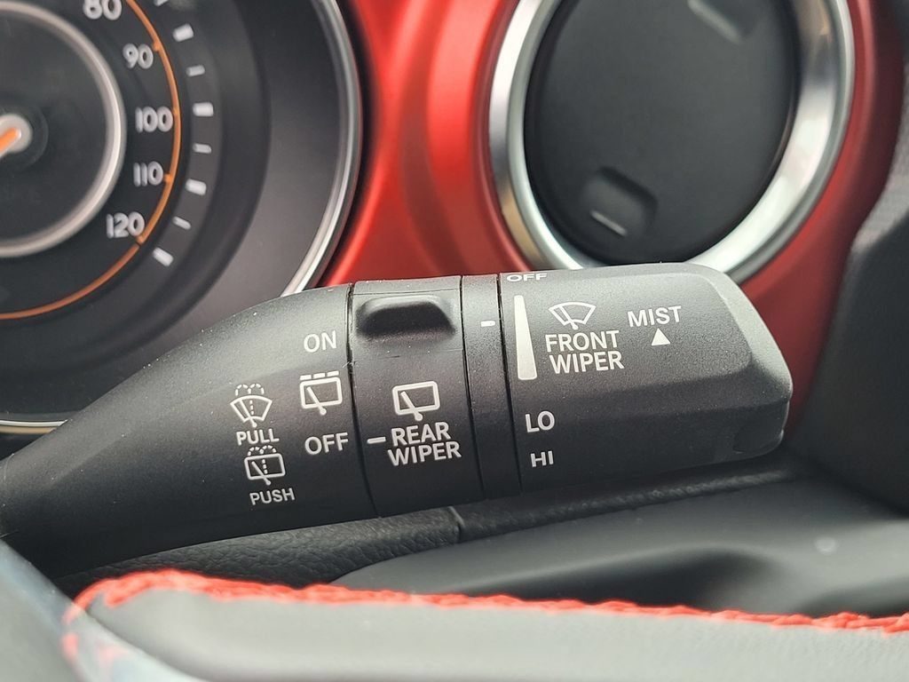 Used 2023 Jeep Wrangler Unlimited Rubicon w/ LED Lighting Group AWD/4WD image 28