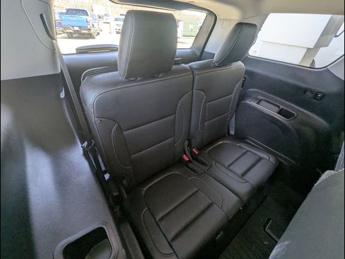 Used 2021 GMC Acadia SLT w/ Elevation Edition AWD/4WD image 21