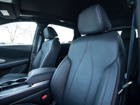 Certified 2025 Acura RDX AWD w/ A-Spec & Advance Pkg image 8