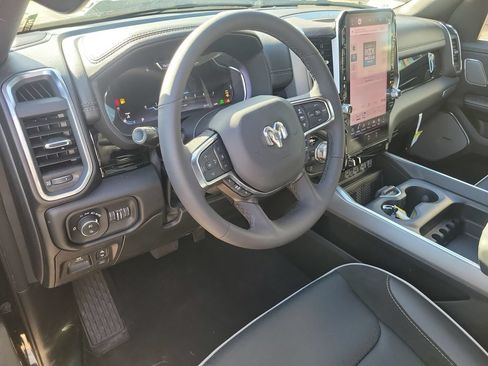 Used 2026 RAM 1500 Laramie AWD/4WD image 15