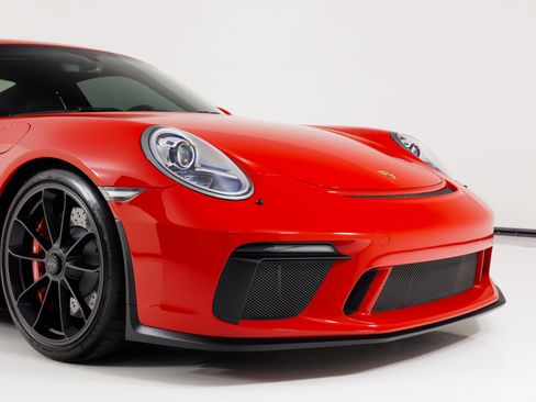 Used 2018 Porsche 911 GT3 w/ Sport Chrono Package RWD image 50