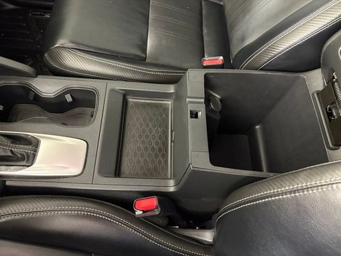 Used 2022 Nissan Frontier SV w/ SV Premium Package RWD image 30
