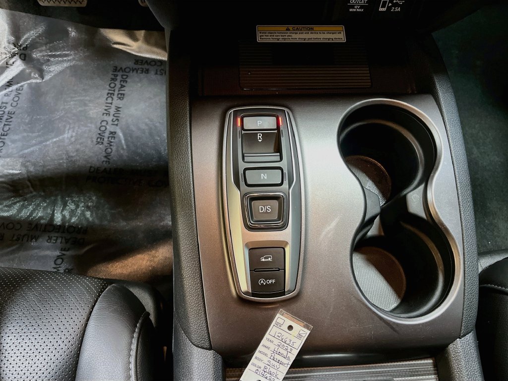 Used 2023 Honda Passport EX-L image 16