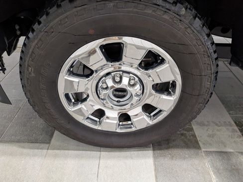 Used 2024 Ford F250 Lariat w/ Chrome Package image 8