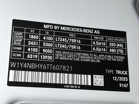 Used 2026 Mercedes-Benz Sprinter 2500 image 40
