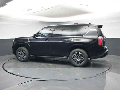 New 2026 Nissan Armada Platinum image 3