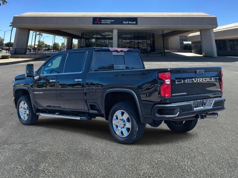 Used 2022 Chevrolet Silverado 2500 LTZ w/ Z71 Chrome Sport Edition AWD/4WD image 4