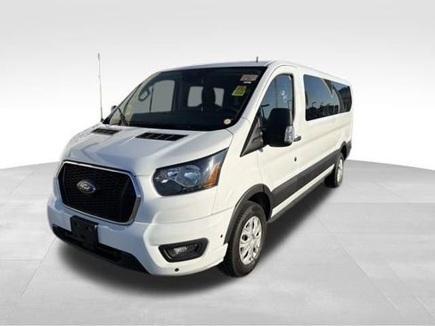 Used 2024 Ford Transit 350 XLT RWD image 3