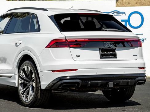 Used 2026 Audi Q8 Premium Plus AWD/4WD image 11