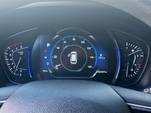 Used 2019 Hyundai Santa Fe SEL image 9