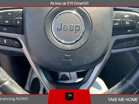 Used 2020 Jeep Cherokee Limited AWD/4WD image 13