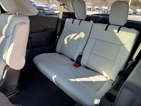 New 2026 Ford Explorer Platinum w/ LUX Leather Package image 24