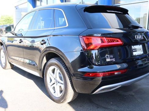 Used 2019 Audi Q5 2.0T Premium w/ Convenience Package AWD/4WD image 3