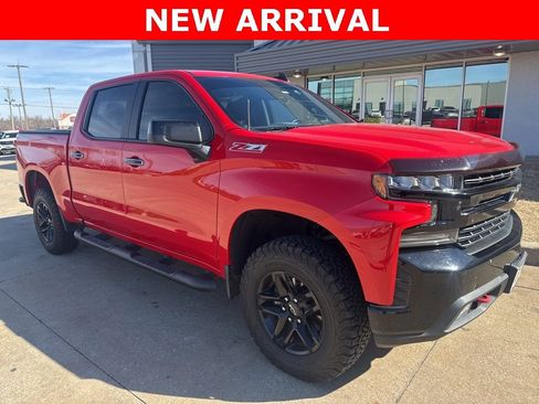 Used 2019 Chevrolet Silverado 1500 LT Trail Boss image 1