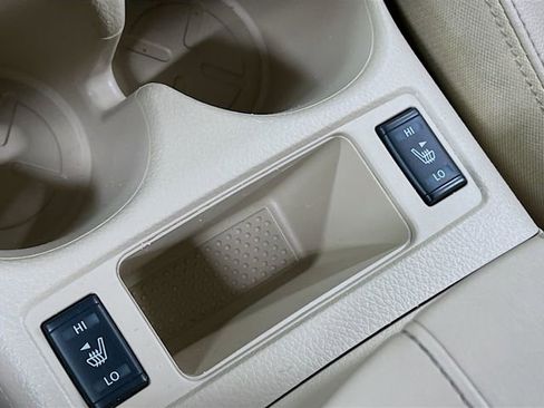 Used 2019 Nissan Rogue SL image 21