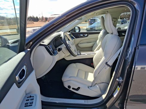 New 2025 Volvo XC60 T8 Core w/ Climate Package image 9